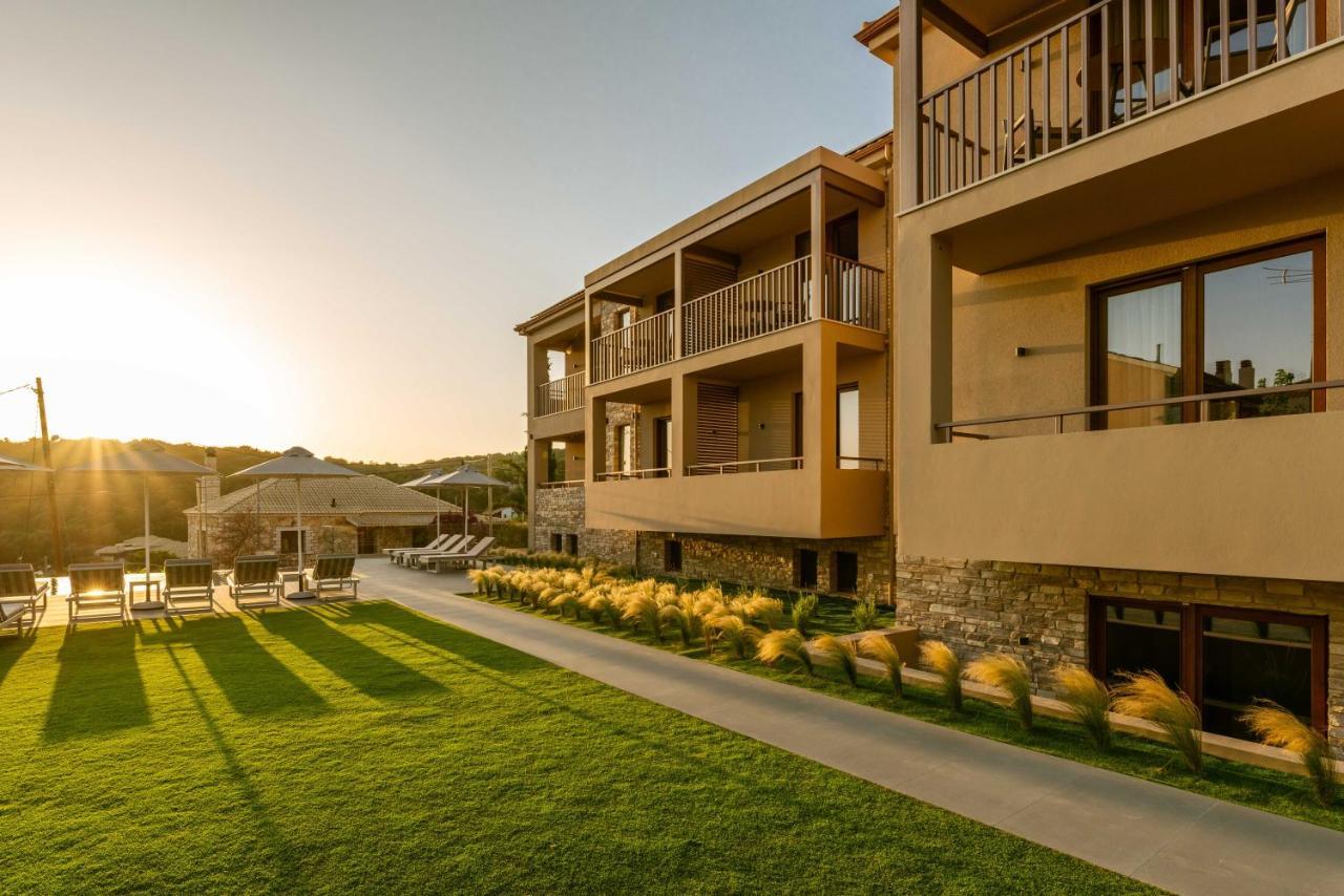 Neoma Luxury Residence - Adults Only Sívota Buitenkant foto