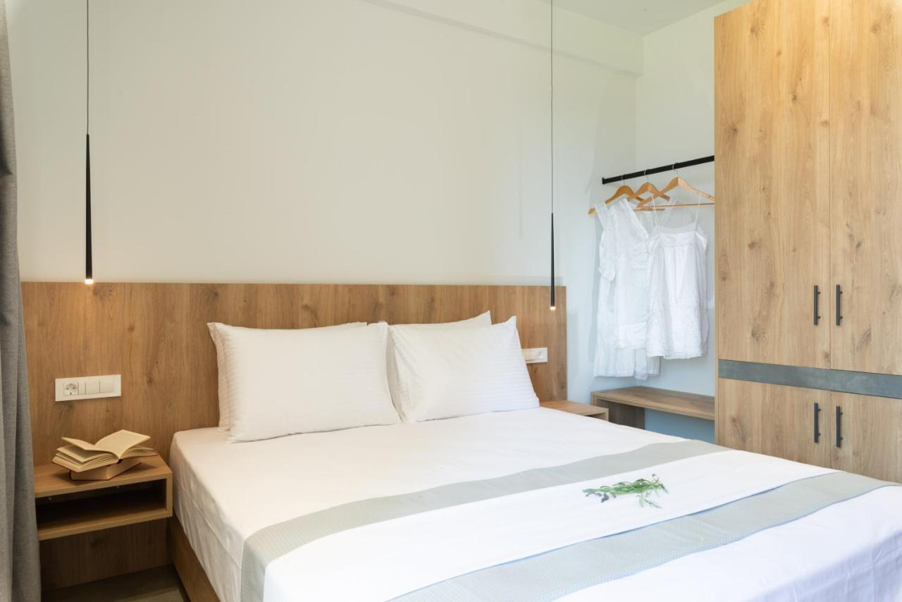 Neoma Luxury Residence - Adults Only Sívota Buitenkant foto